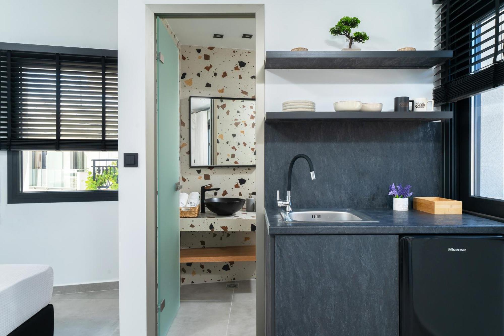 Parilion Suites Potos Ngoại thất bức ảnh
