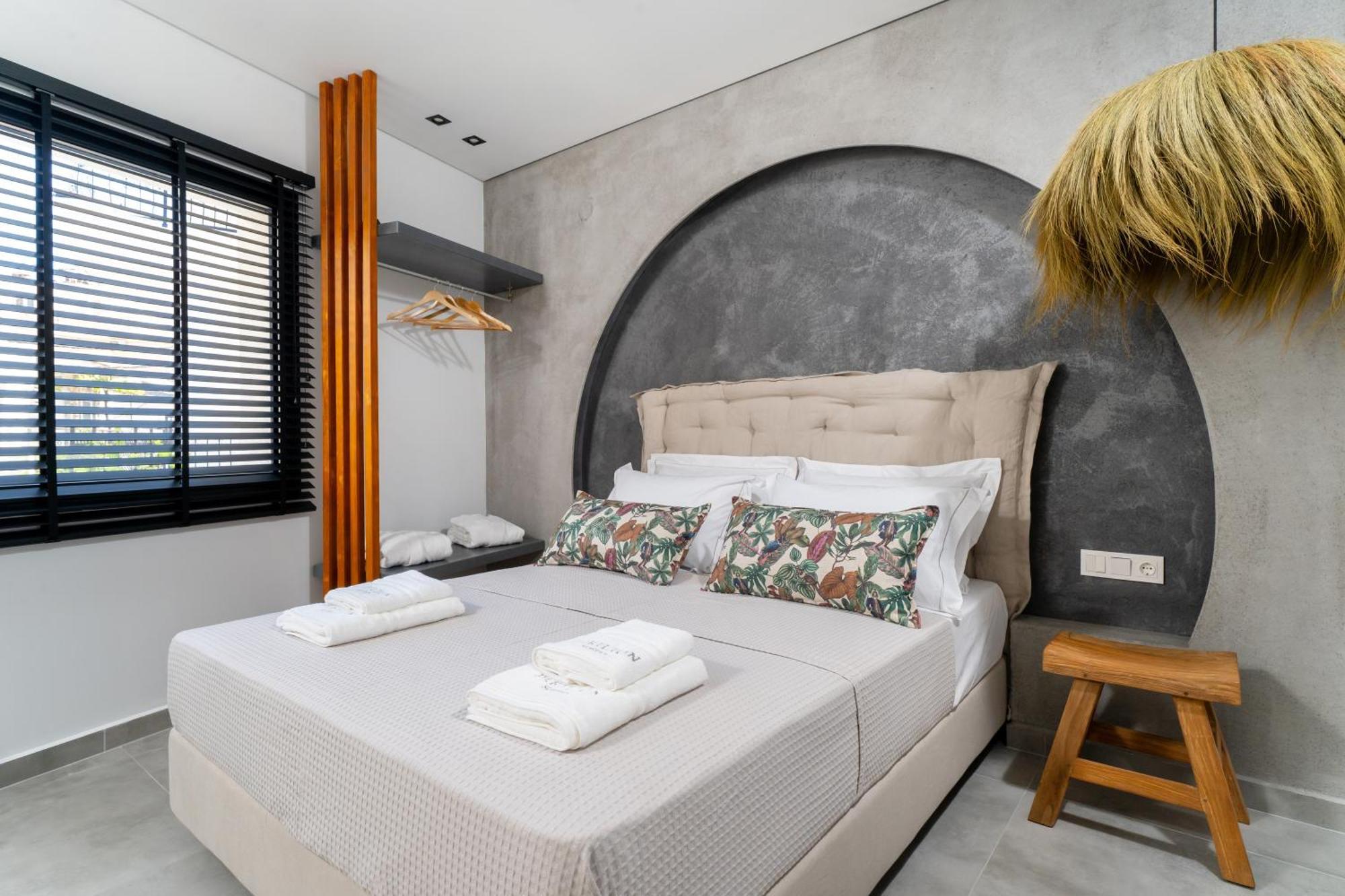 Parilion Suites Potos Ngoại thất bức ảnh