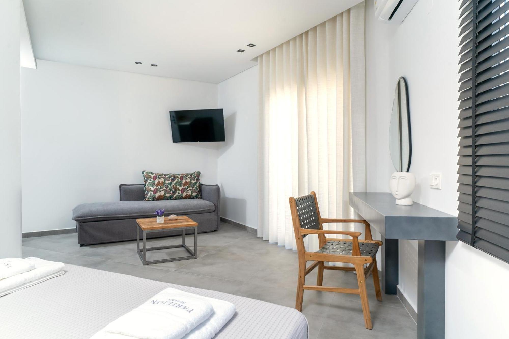 Parilion Suites Potos Ngoại thất bức ảnh