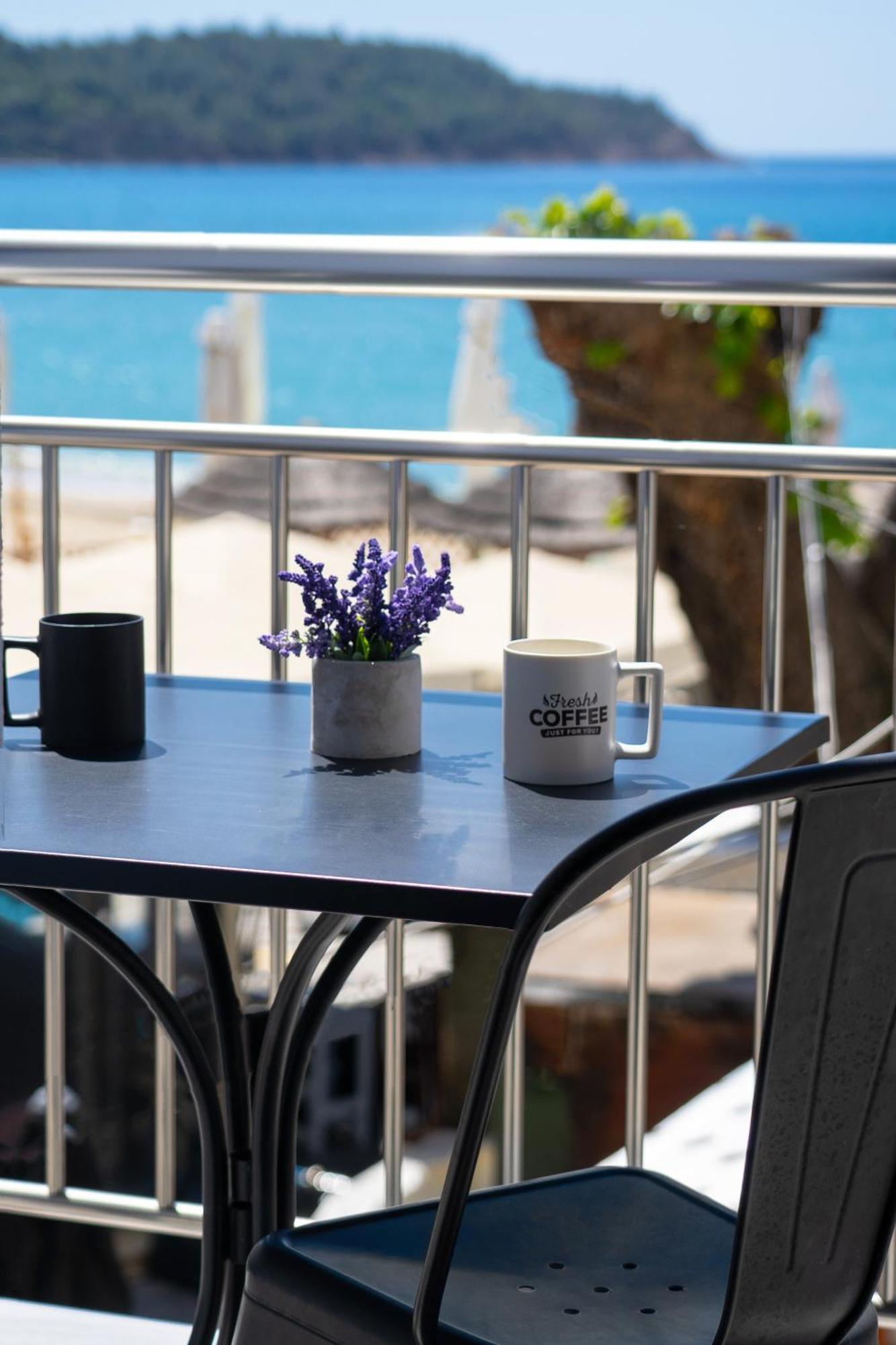 Parilion Suites Potos Ngoại thất bức ảnh