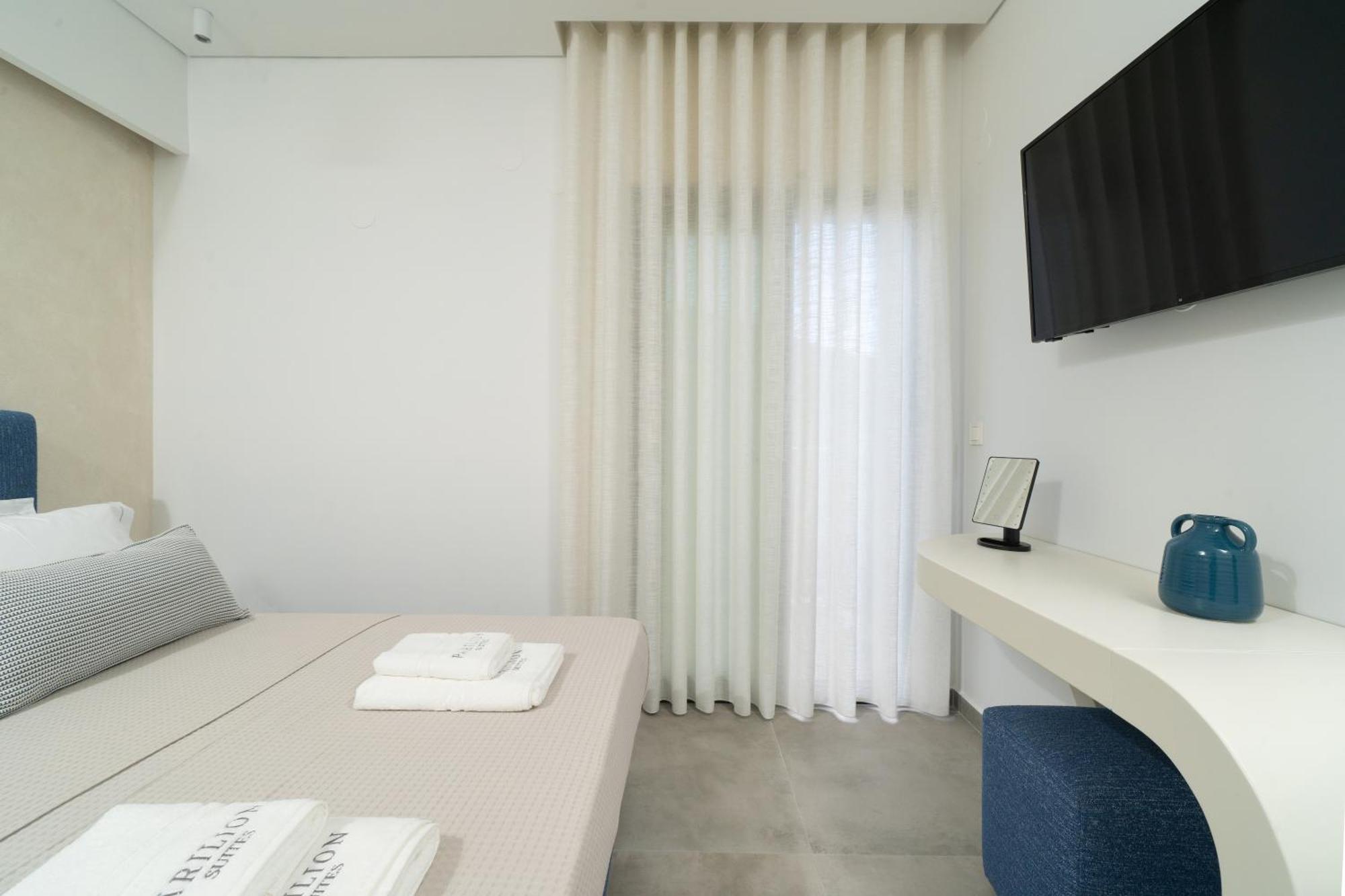 Parilion Suites Potos Ngoại thất bức ảnh