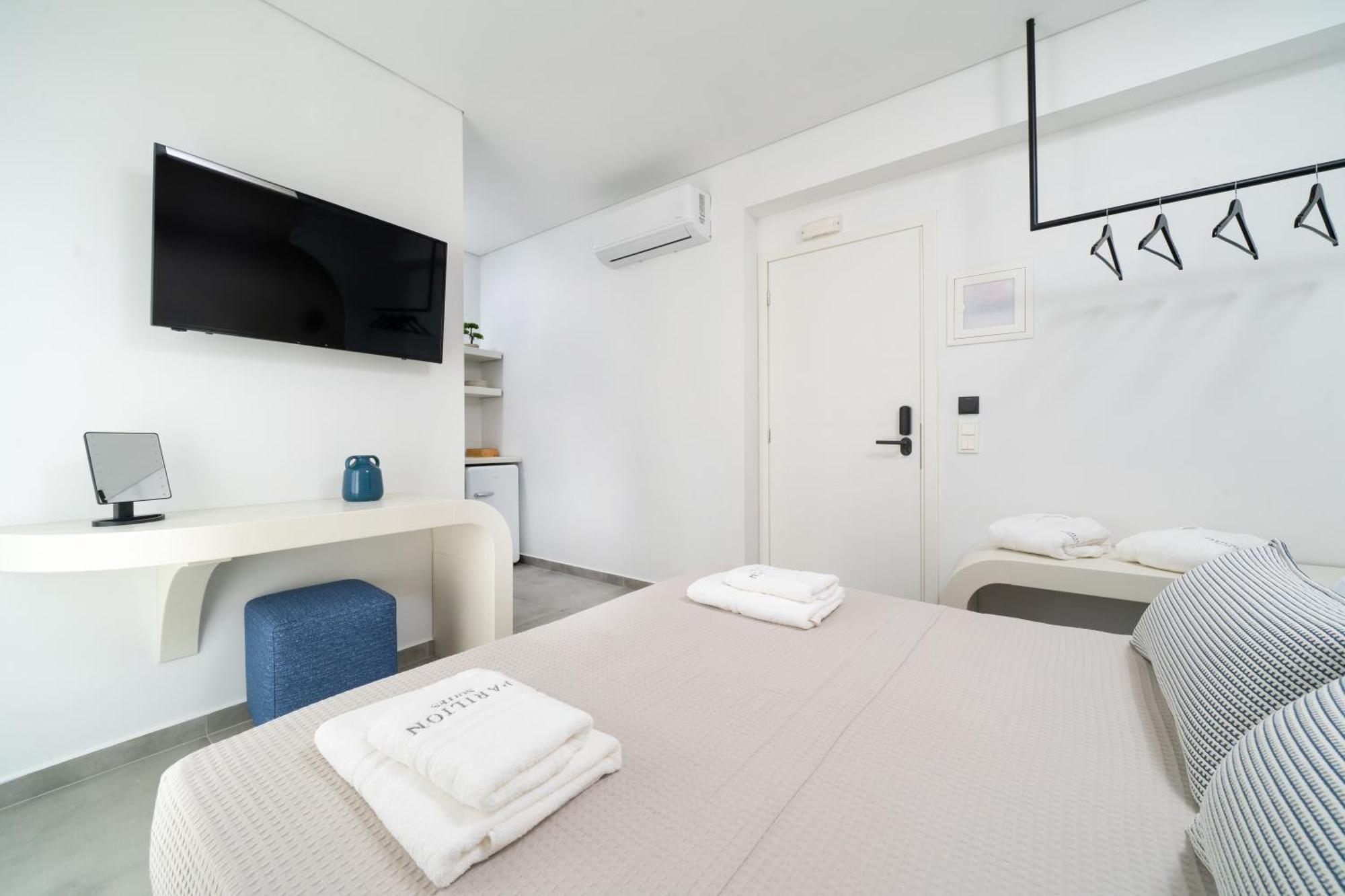 Parilion Suites Potos Ngoại thất bức ảnh